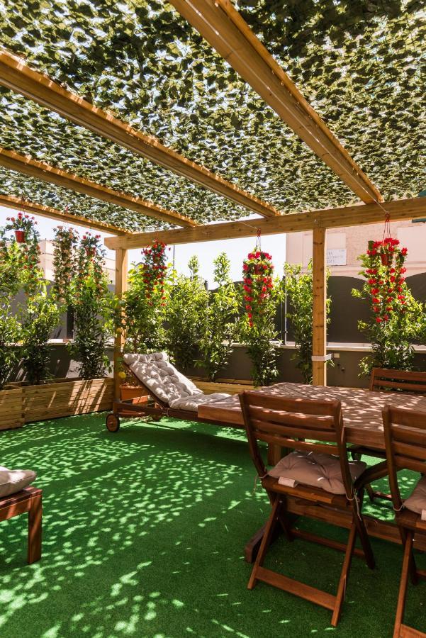 Semesterbostad The Garden Regency